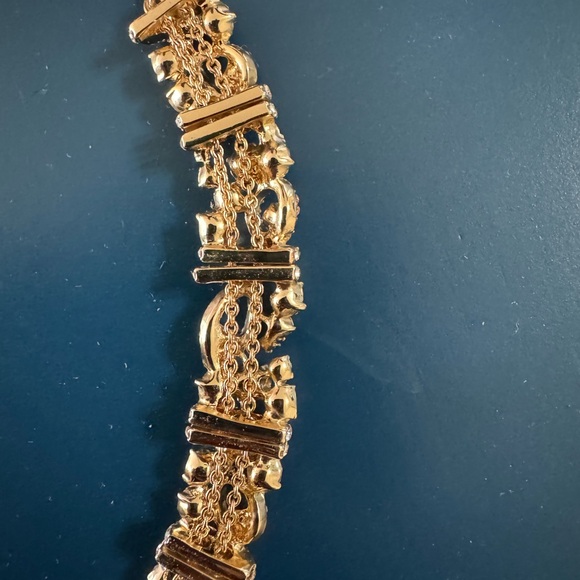 Givenchy
Silk Glass Stone Gold-Tone Collar Necklace - Picture 6 of 11